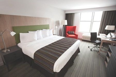 Greentree & Sky Harbor Hotel